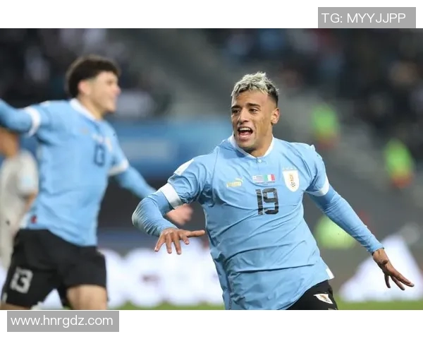 乌拉圭男足迎战泰国队力争友谊赛胜利展现实力